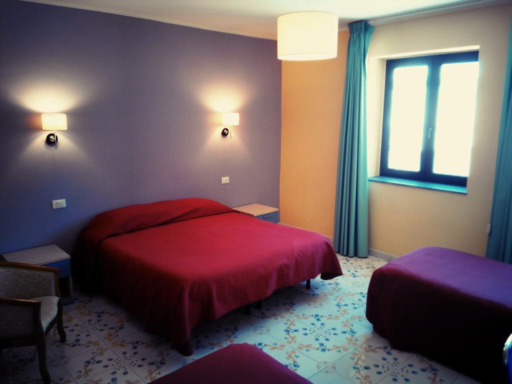 Casantica Turismo Rurale Milazzo Room photo